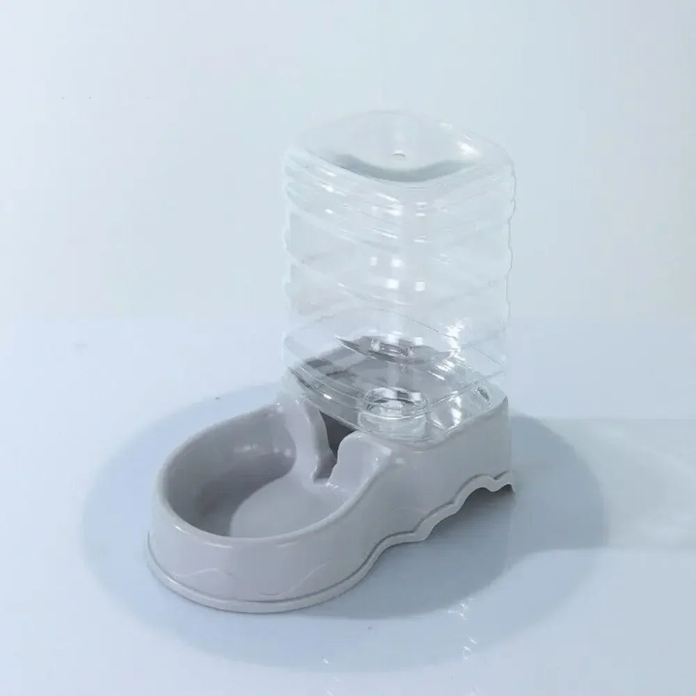 High-concerned Pet Water Fountain and Feeder for Cats and Dogs