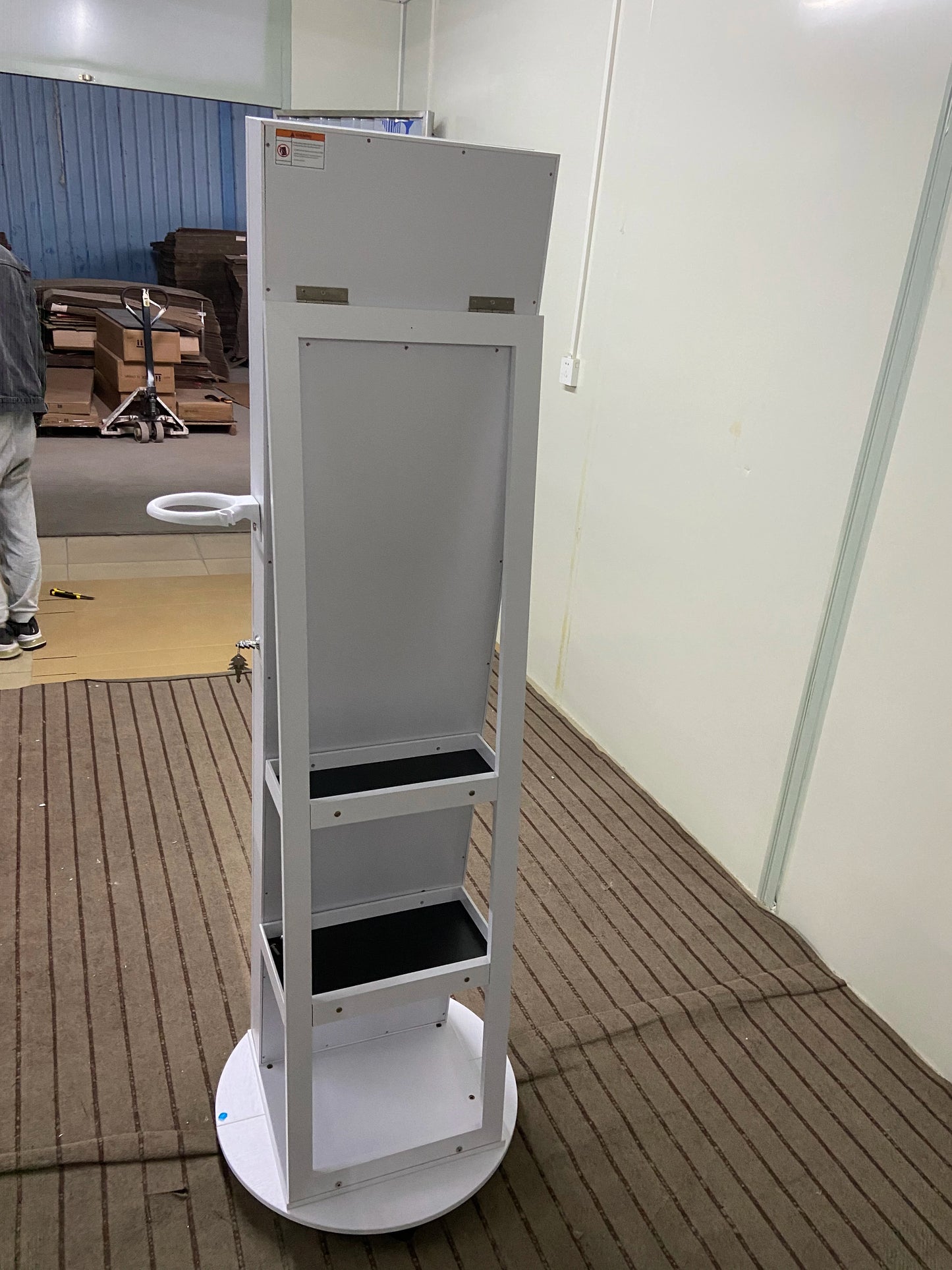 Full Length Mirror With 360 Rotating Jewelry Armoire