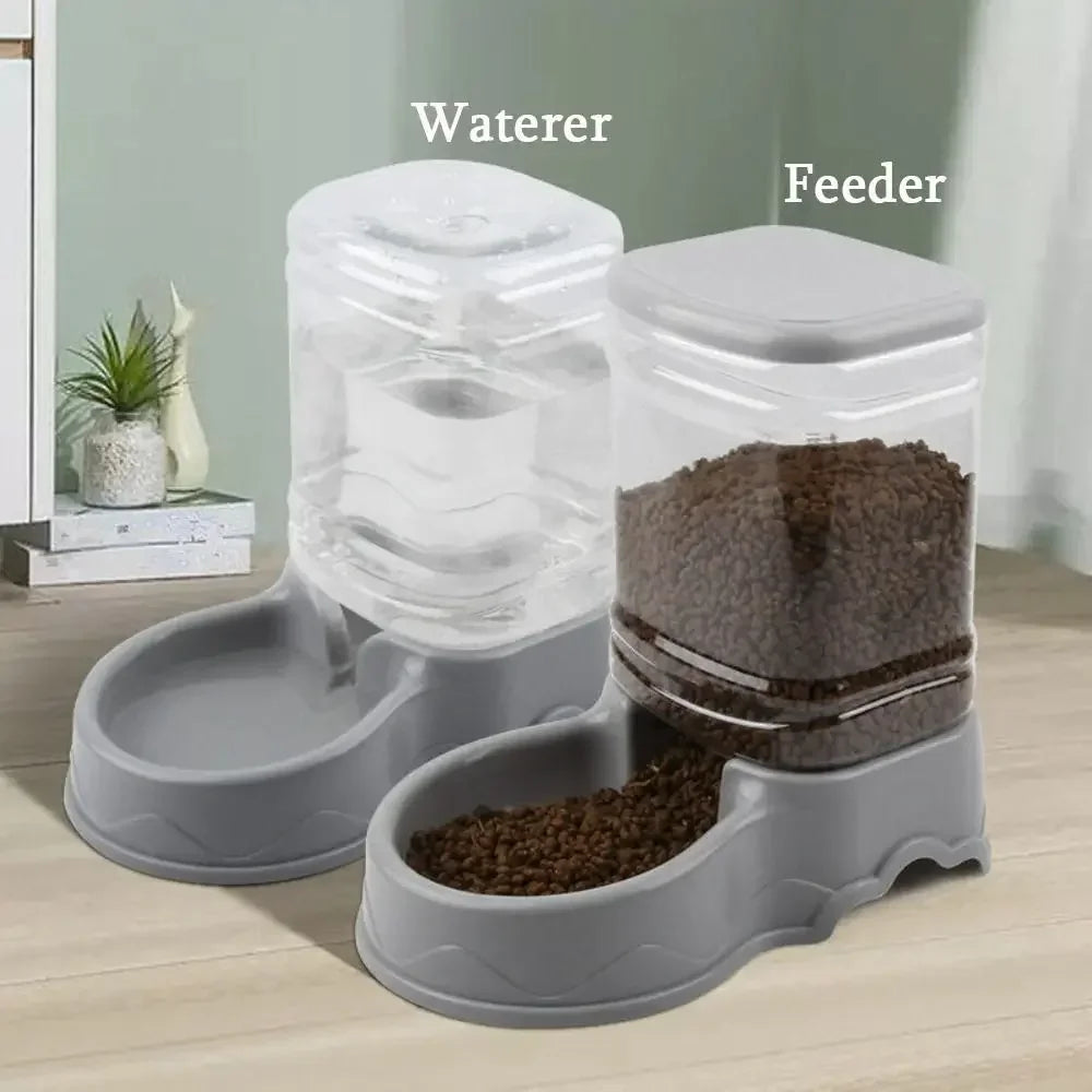 High-concerned Pet Water Fountain and Feeder for Cats and Dogs
